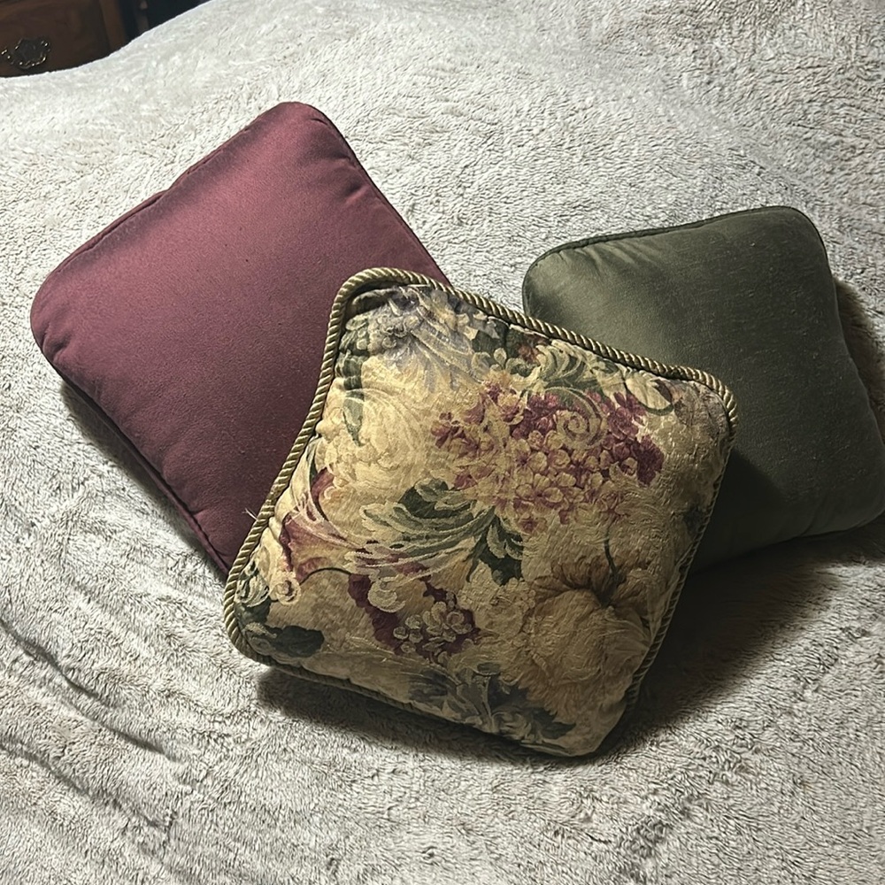 3 Vintage Y2K floral  throw pillows from Covers